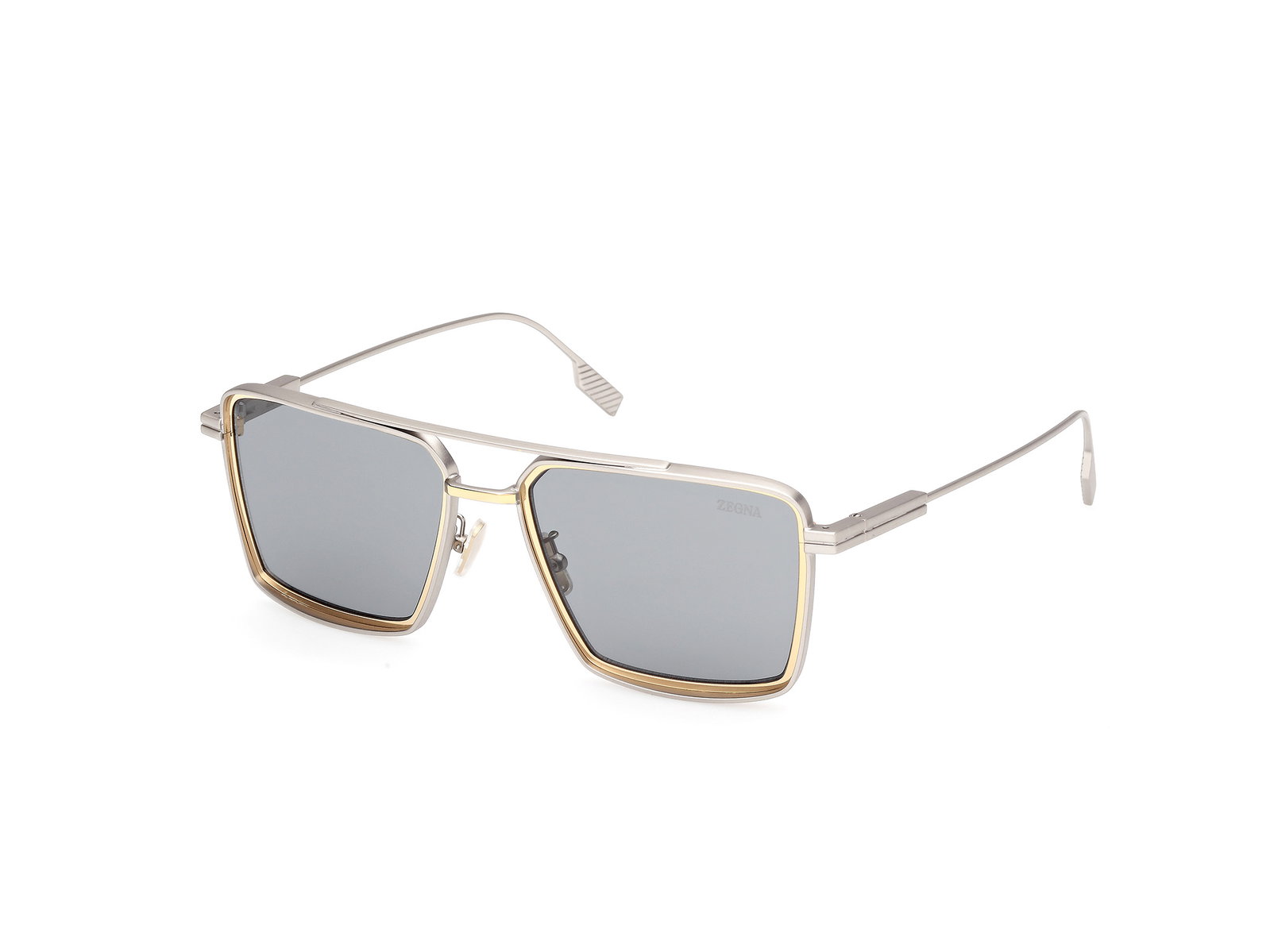 Das Bild zeigt die Zegna Sonnenbrille 0257 in matt palladium leicht schräg von der Seite.